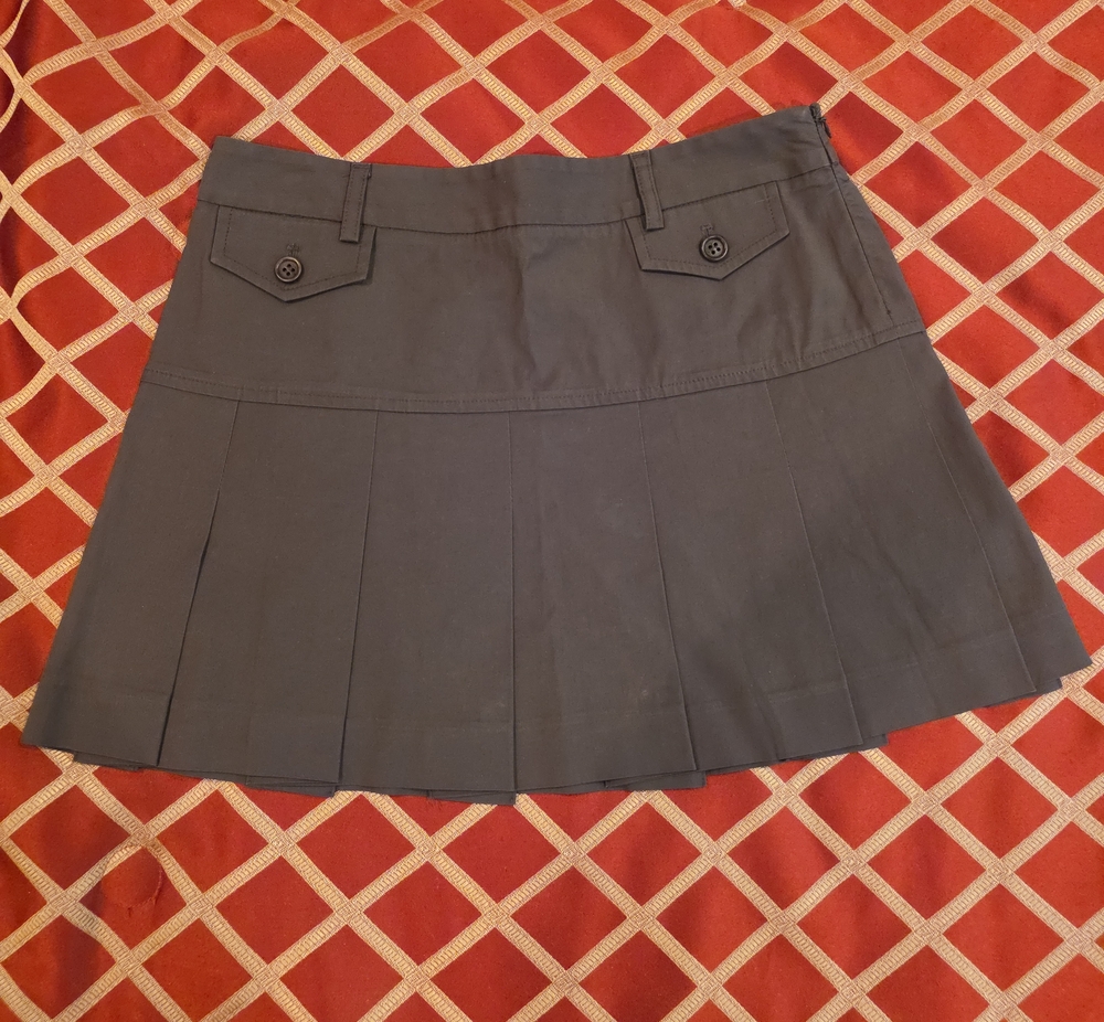 Theory Women's Pleated Mini Skirt Size 0 Dark Brown